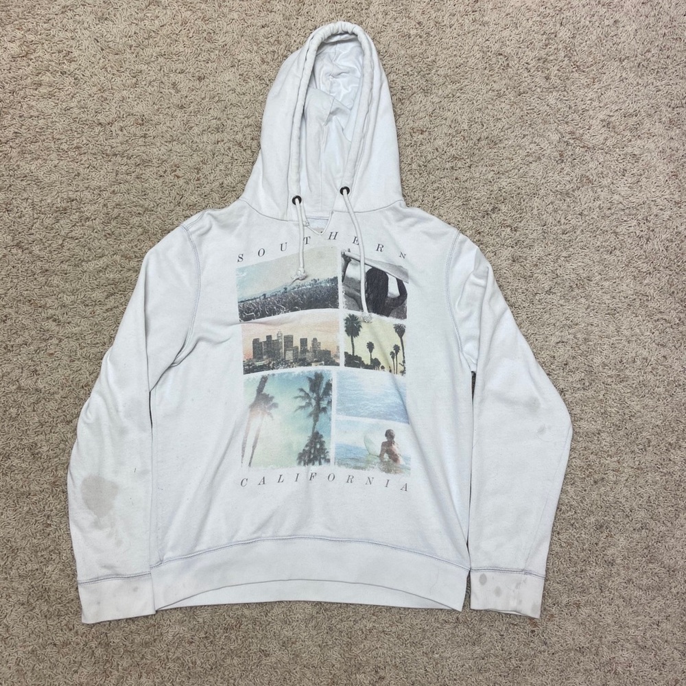 Men’s medium Southern Cali Free State white hoodie